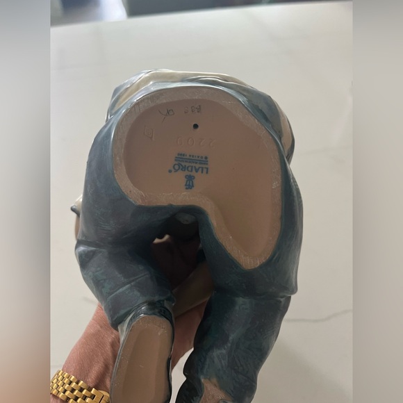 LLADRO BOY & GIRL FIGURINES “LONG DAY” - Picture 7 of 10